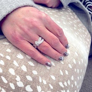 Substantial Fashion ring in size 7